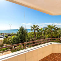 Flat at the first line of the sea / lake in Turkey, 85 sq.m.