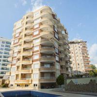 Flat at the first line of the sea / lake in Turkey, 120 sq.m.