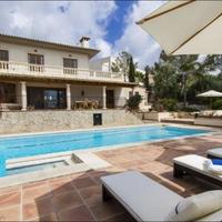 Villa in Spain, Balearic Islands, Palma, 260 sq.m.