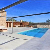 Villa in Spain, Balearic Islands, Palma, 400 sq.m.