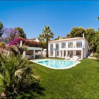 Villa in Spain, Balearic Islands, Palma, 660 sq.m.