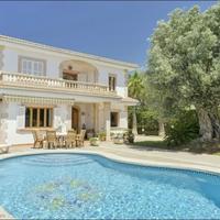 Villa in Spain, Balearic Islands, Palma, 200 sq.m.
