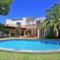 Вилла в Испании, Балеарские Острова, Пальма, 240 кв.м.