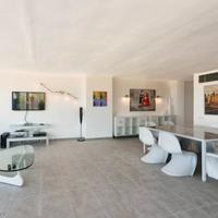 Flat in Spain, Balearic Islands, Palma, 180 sq.m.