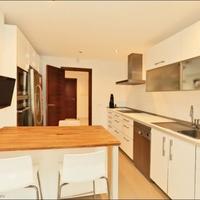 Flat in Spain, Balearic Islands, Palma, 180 sq.m.