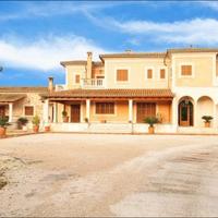 Villa in Spain, Balearic Islands, Palma, 900 sq.m.