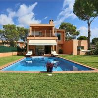 Villa in Spain, Balearic Islands, Palma, 260 sq.m.