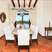 Villa in Spain, Balearic Islands, Palma, 420 sq.m.