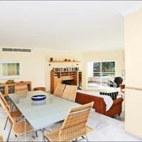 Flat in Spain, Balearic Islands, Palma, 153 sq.m.