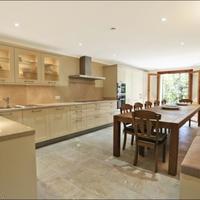 Villa in Spain, Balearic Islands, Palma, 600 sq.m.