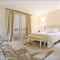 Villa in Spain, Balearic Islands, Palma, 600 sq.m.