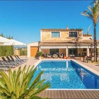 Villa in Spain, Balearic Islands, Palma, 370 sq.m.
