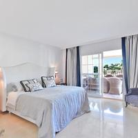 Penthouse in the suburbs in Spain, Andalucia, 177 sq.m.