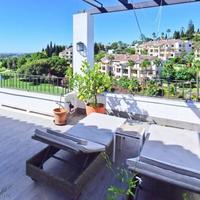 Penthouse in the suburbs in Spain, Andalucia, 177 sq.m.