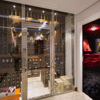 Дом в пригороде в Испании, Андалусия, 1310 кв.м.