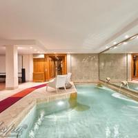 Вилла в пригороде в Испании, Каталония, Багур, 800 кв.м.