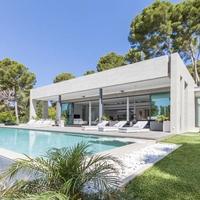 House in the suburbs in Spain, Balearic Islands, Palma, 461 sq.m.