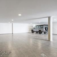 Дом на второй линии моря/озера, в пригороде в Испании, Андалусия, 804 кв.м.