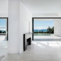 Villa in the suburbs in Spain, Andalucia, 437 sq.m.