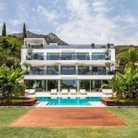 Villa in the suburbs in Spain, Andalucia, 920 sq.m.