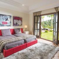 House in the suburbs in Spain, Andalucia, 985 sq.m.