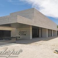 House in the suburbs in Spain, Castilla-La Mancha, Madridejos, 2700 sq.m.