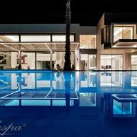 Дом в пригороде в Испании, Андалусия, 1045 кв.м.