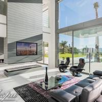 Дом в пригороде в Испании, Андалусия, 1045 кв.м.