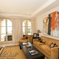 Villa in the suburbs in Spain, Andalucia, 1560 sq.m.