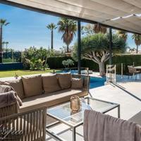 Villa in the suburbs in Spain, Andalucia, 317 sq.m.