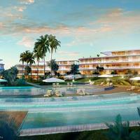 Flat at the first line of the sea / lake, in the suburbs in Spain, Andalucia, 134 sq.m.