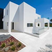 Villa in the suburbs in Spain, Andalucia, 840 sq.m.