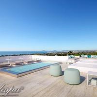 Villa in the suburbs in Spain, Andalucia, 1050 sq.m.