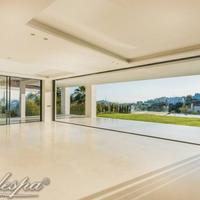 Villa in the suburbs in Spain, Andalucia, 733 sq.m.