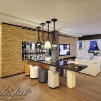 Вилла в центре города, на первой линии моря/озера в Испании, Андалусия, 835 кв.м.