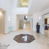 Вилла в пригороде в Испании, Андалусия, 775 кв.м.