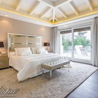 Вилла в пригороде в Испании, Андалусия, 775 кв.м.