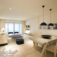 Flat at the first line of the sea / lake, in the suburbs in Spain, Andalucia, 170 sq.m.