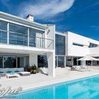 Вилла на второй линии моря/озера в Испании, Каталония, Жирона, 880 кв.м.