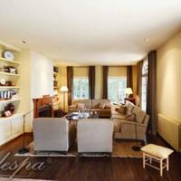 Дом в пригороде в Испании, Каталония, Багур, 788 кв.м.