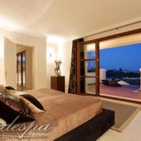 Дом в пригороде в Испании, Андалусия, 946 кв.м.