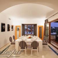 Дом в пригороде в Испании, Андалусия, 946 кв.м.