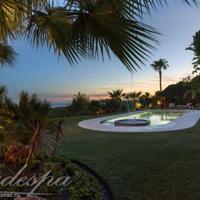 Дом в пригороде в Испании, Андалусия, 959 кв.м.