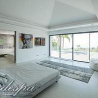 Вилла в пригороде в Испании, Андалусия, 1375 кв.м.