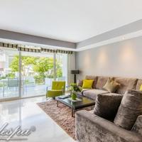 Квартира на первой линии моря/озера, в пригороде в Испании, Андалусия, 114 кв.м.