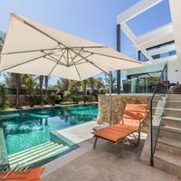 Вилла в пригороде в Испании, Балеарские Острова, Пальма, 320 кв.м.