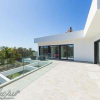 Вилла в пригороде в Испании, Балеарские Острова, Пальма, 320 кв.м.