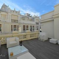 Penthouse in the suburbs in Spain, Madrid, Barcelona, 360 sq.m.
