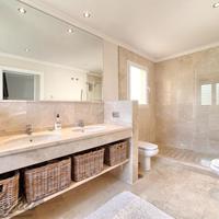 Квартира в пригороде в Испании, Андалусия, 124 кв.м.