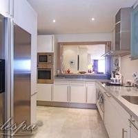 Penthouse in the suburbs in Spain, Andalucia, 214 sq.m.